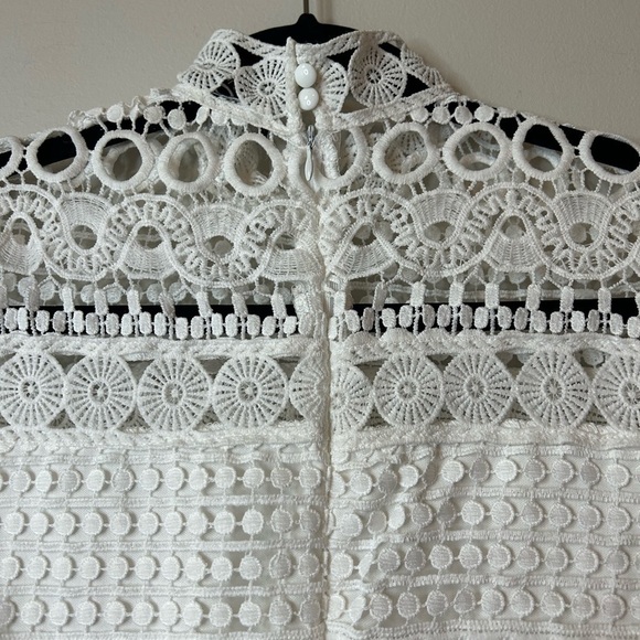 Yoins White Lace Cut Out Design Dress Size S - Picture 6 of 10